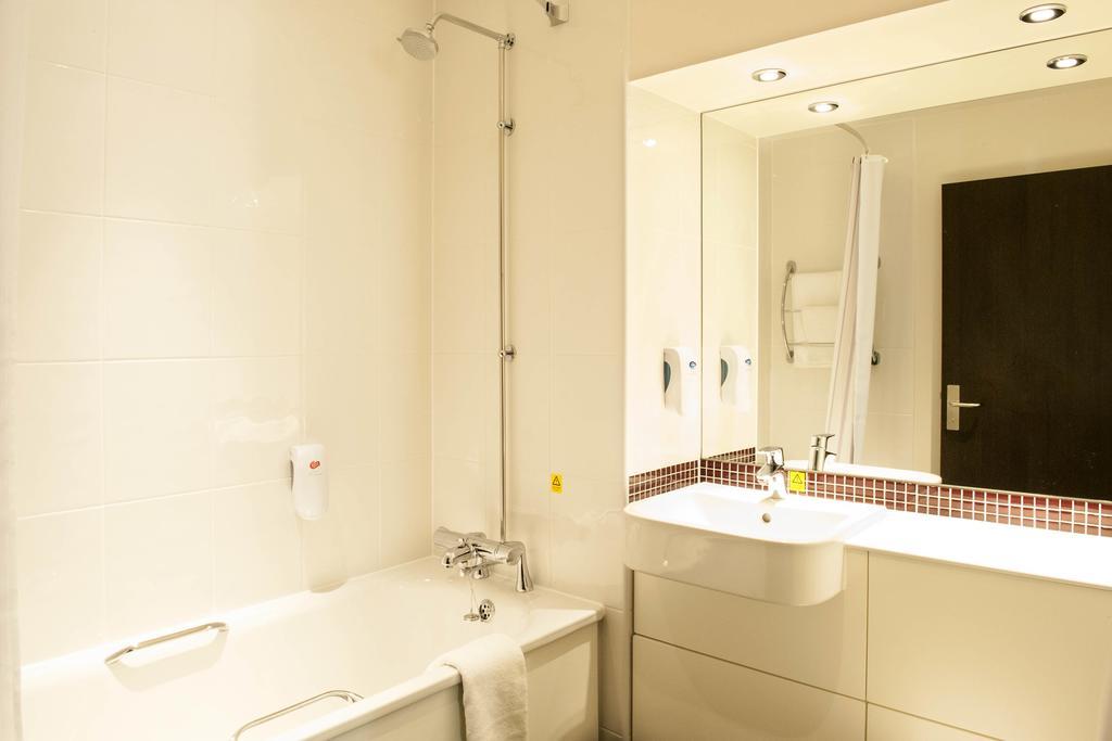 Premier Inn Harlow Habitación foto